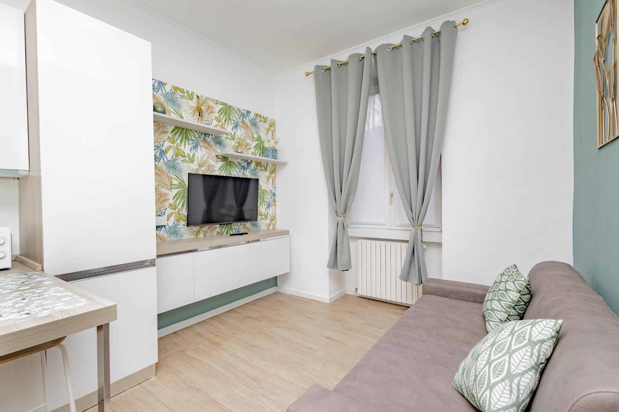 Manzoni Apartment Lecco Luaran gambar