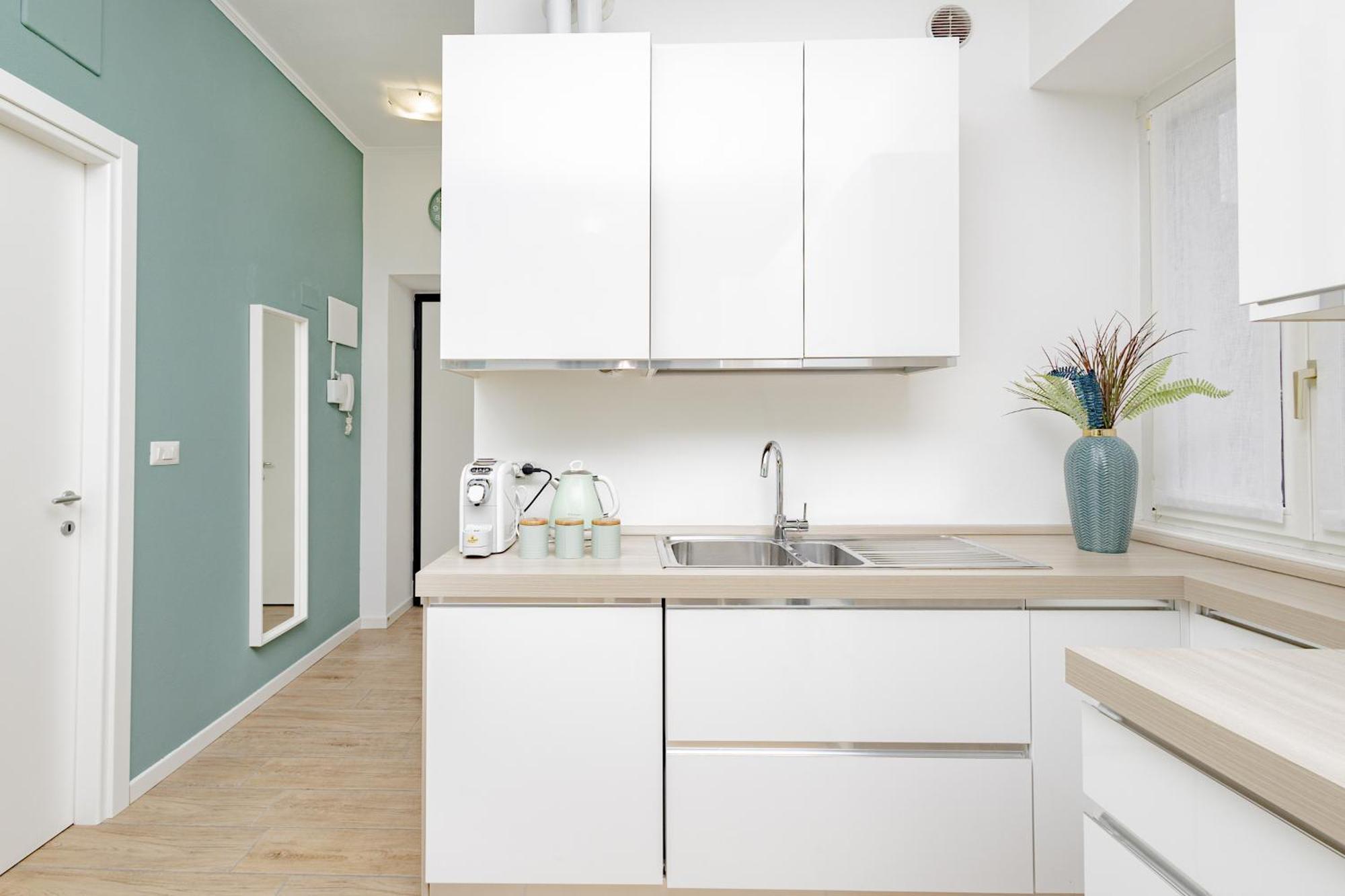 Manzoni Apartment Lecco Luaran gambar
